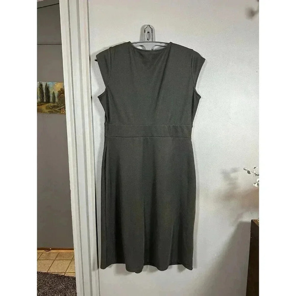 REI Dress Womens Large L Black Sleeveless V Neck Zip‎ Pocket Stretch Casual - Picture 5 of 9